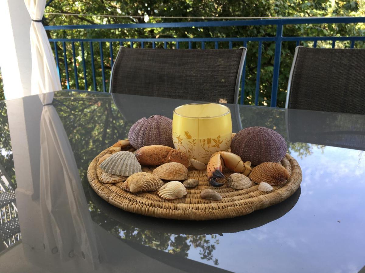 Apartmani Niessner Malinska Buitenkant foto