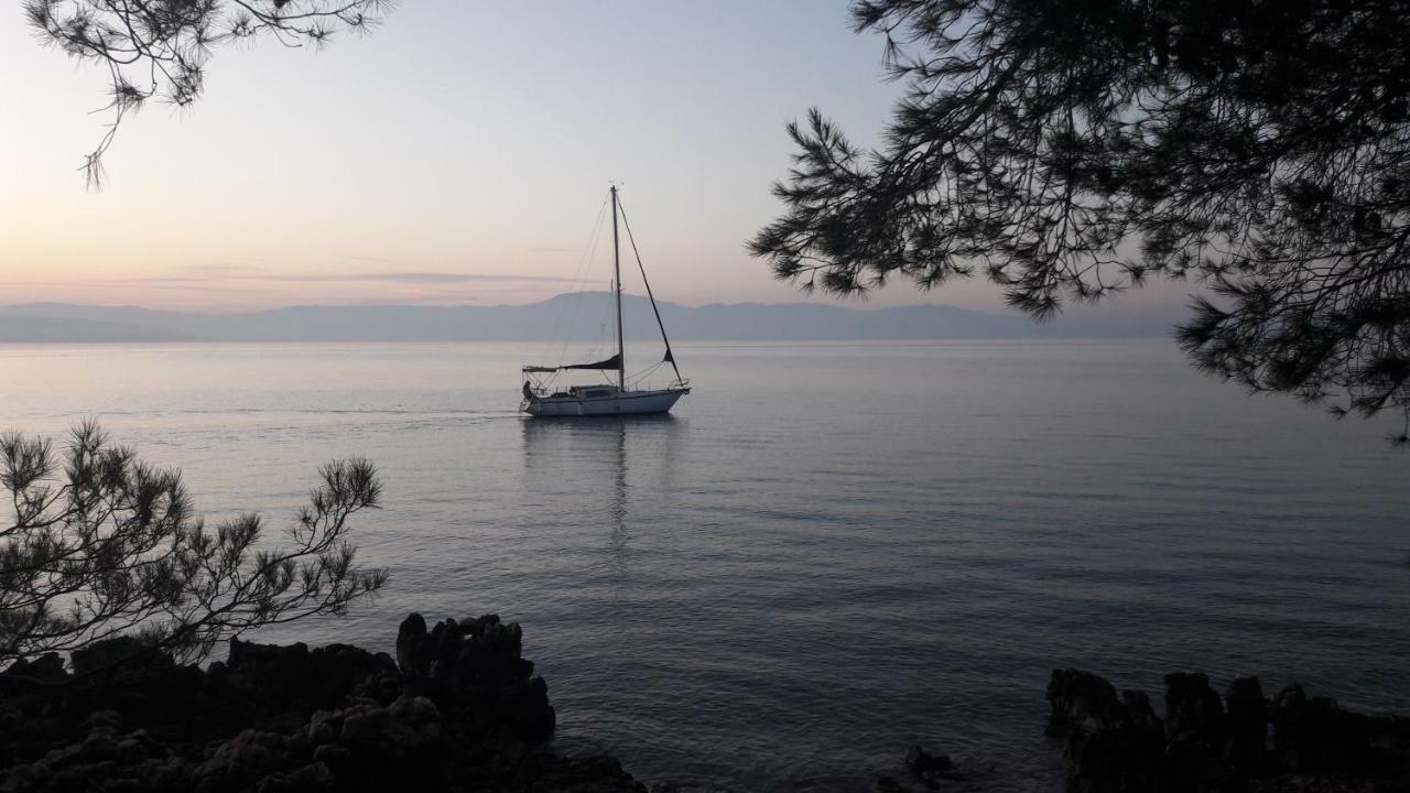 Apartmani Niessner Malinska Buitenkant foto