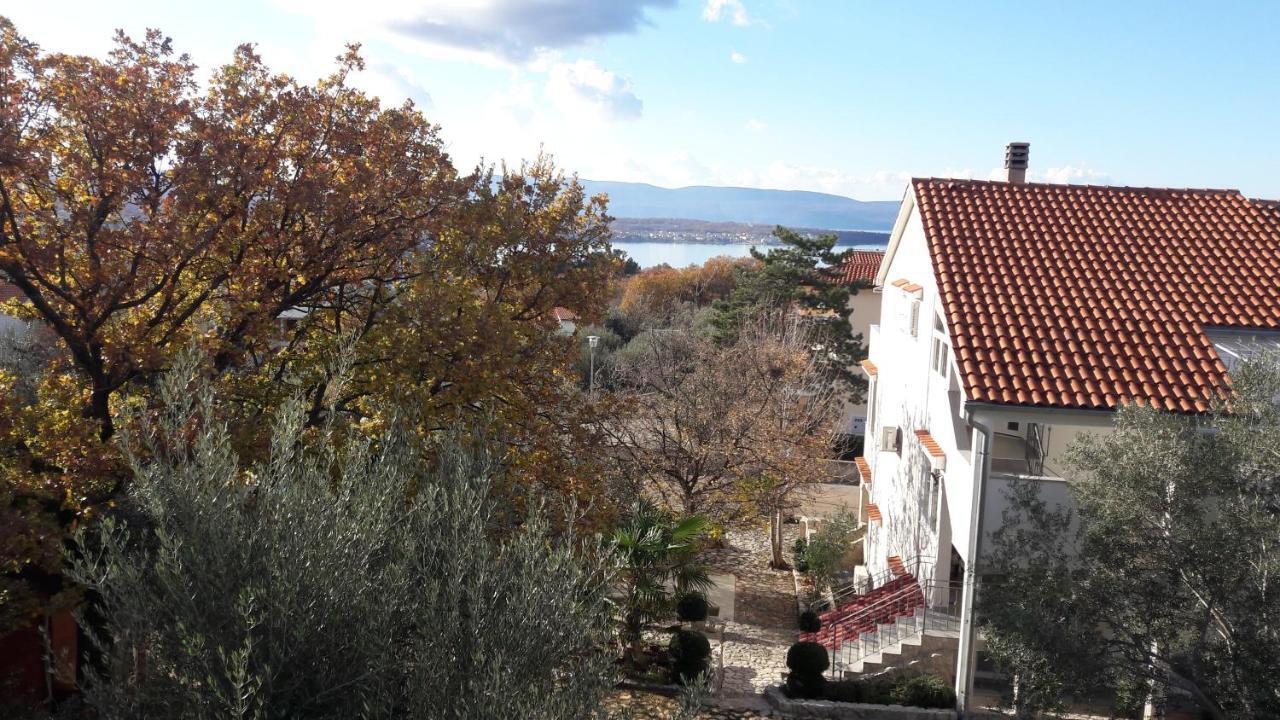 Apartmani Niessner Malinska Buitenkant foto